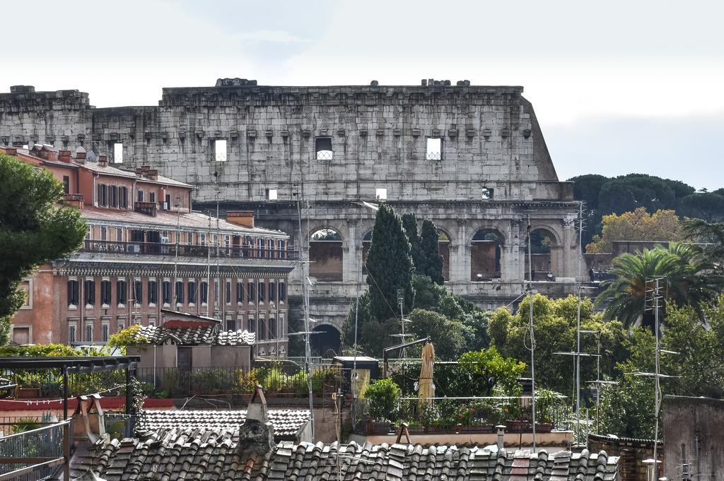 Colosseo In Rome Bagian luar foto